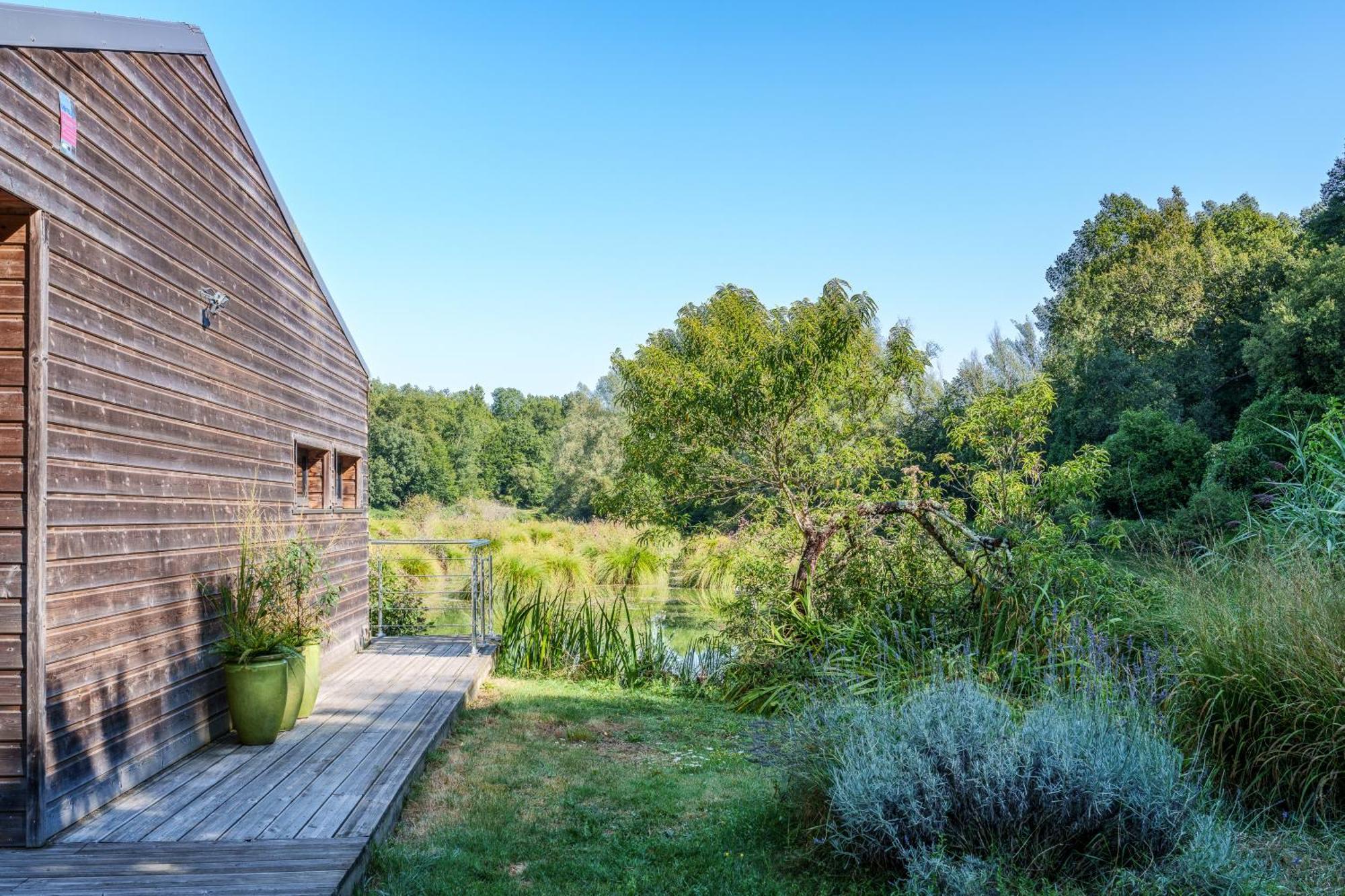 La Cabane Du Pont Du Douet Mazières-de-Touraine Kültér fotó